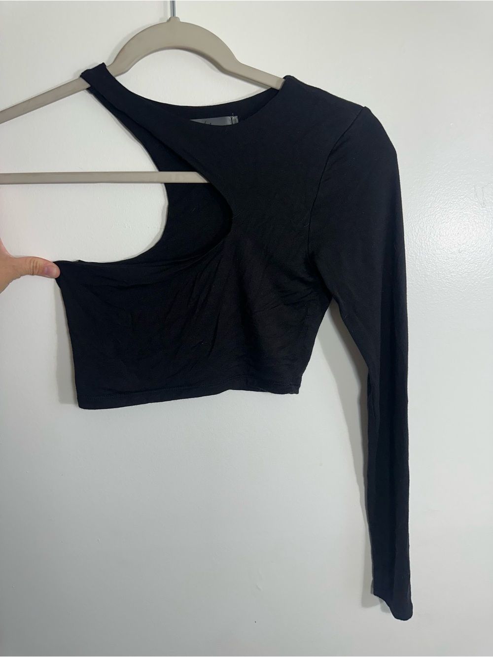 naked wardrobe Black One-Shoulder Cutout Long Sleeve Crop Top